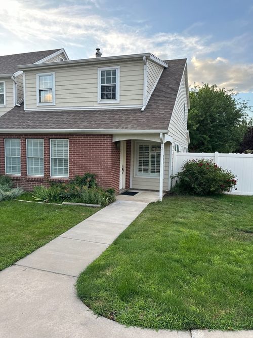 254 Meadow Ln, Centerville, UT, 84014-1432 | Card Image