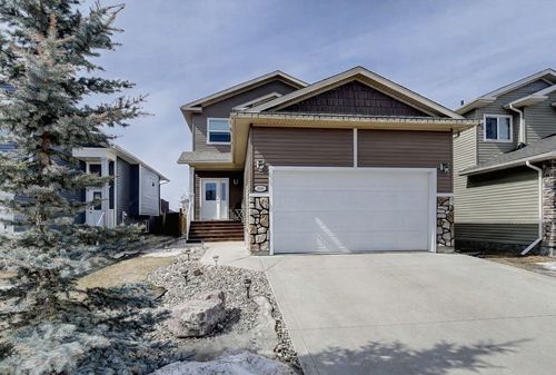 8806 Willow Dr, Grande Prairie, AB, T8X0G8 | Card Image
