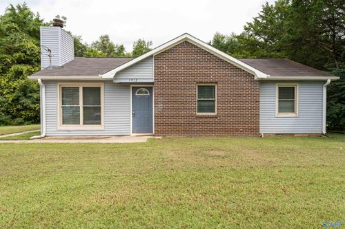 1912 Mangum Dr Nw, Huntsville, AL, 35806-1612 | Card Image