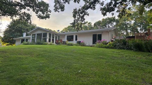 10118 N Trescher Rd, Milton, WI, 53563-9169 | Card Image