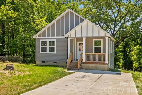 412 Royal St, Salisbury, NC, 28144-9548 | Card Image