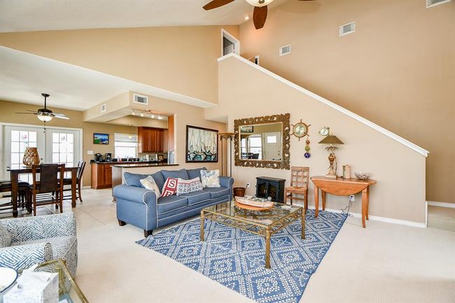 115 Mar Vista Ct, House other with 3 bedrooms, 2 bathrooms and 1 parking in Surfside Beach TX | Image 10