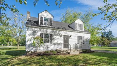 2910 Waynedale Boulevard, House other with 3 bedrooms, 2 bathrooms and null parking in Fort Wayne IN | Image 1