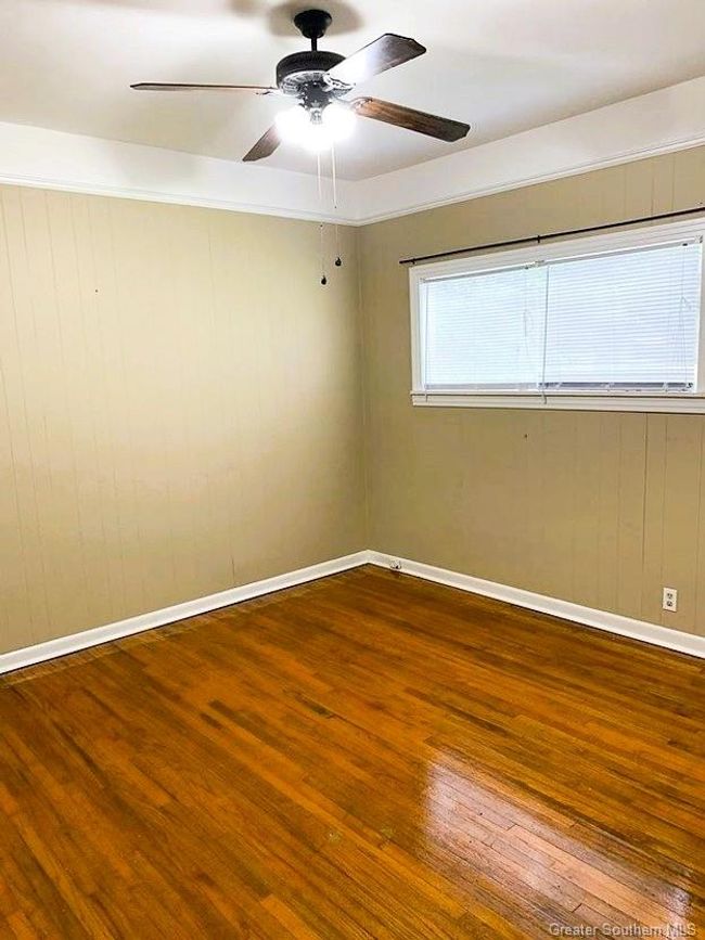 Elizabeth bedroom | Image 14