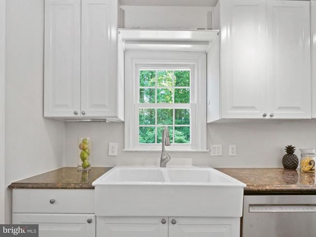 9228 Lake Braddock Dr, House other with 5 bedrooms, 4 bathrooms and null parking in BURKE VA | Image 18