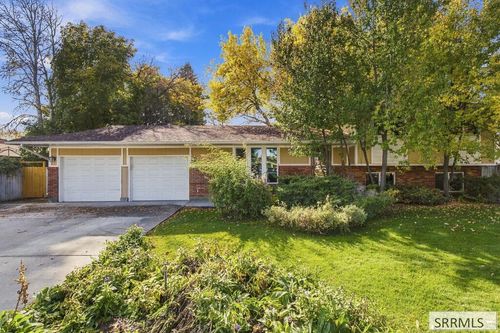 1564 Rosewood Cir, Idaho Falls, ID, 83401-4240 | Card Image