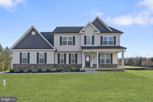 28590 Old Village Rd, MECHANICSVILLE, MD, 20659-3458 | Card Image
