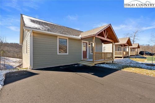 109-233 Ava Way, Boone, NC, 28607-0810 | Card Image
