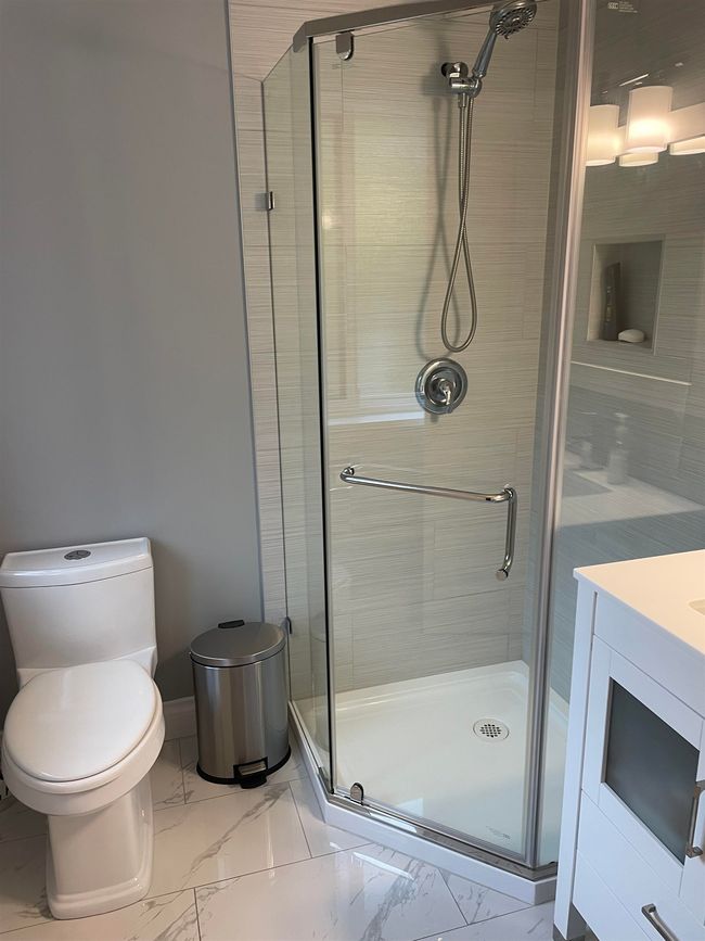 27171 112 Ave, House other with 3 bedrooms, 2 bathrooms and 9 parking in Maple Ridge BC | Image 18