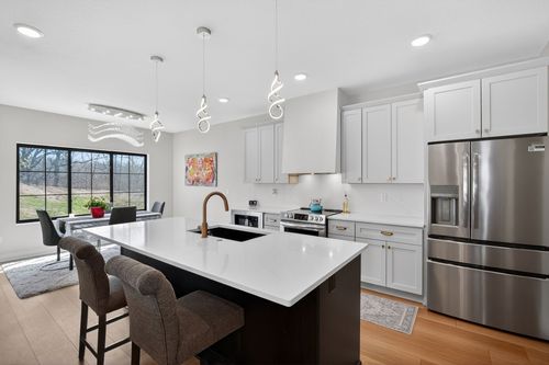 14147 Wilden Dr, Urbandale, IA, 50323-2483 | Card Image