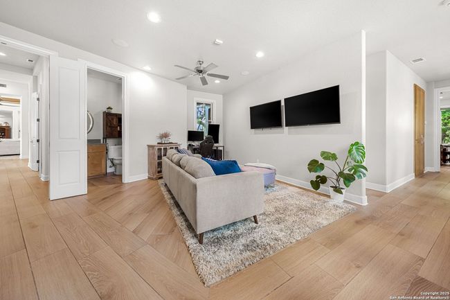 195 Desert Flower, House other with 6 bedrooms, 5 bathrooms and null parking in Spring Branch TX | Image 22