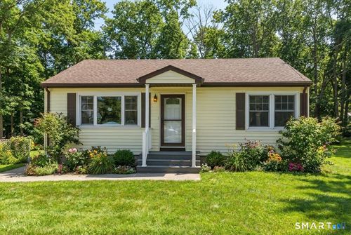 97 Elm Ridge Rd, Pawcatuck, CT, 06379-1203 | Card Image