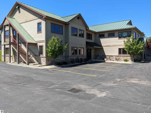 ste-2-3899 W Front St, Traverse City, MI, 49684-8104 | Card Image