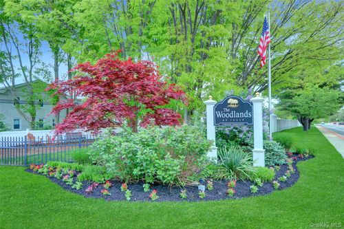 2b-21 Toehee Pl, Islip, NY, 11751-3354 | Card Image