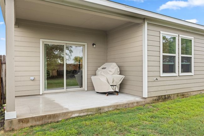 6404 Routenburn St, House other with 4 bedrooms, 2 bathrooms and 4 parking in Austin TX | Image 36