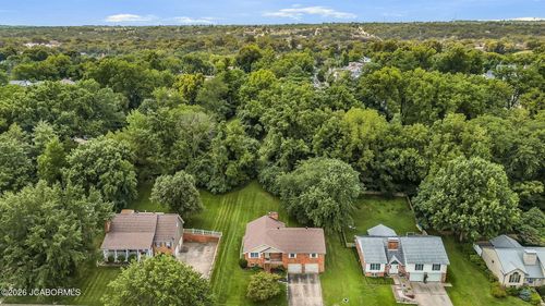 1711 Delta Pl, Jefferson City, MO, 65109-1288 | Card Image