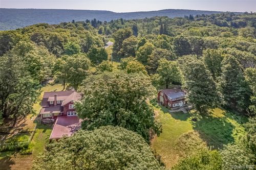423-421 Hillside Rd, Pine Bush, NY, 12566-5017 | Card Image