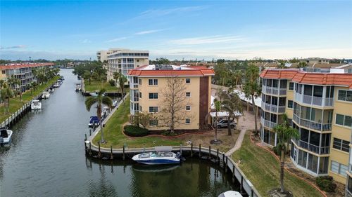 apt-108-1215 S Portofino Dr, SARASOTA, FL, 34242-3118 | Card Image