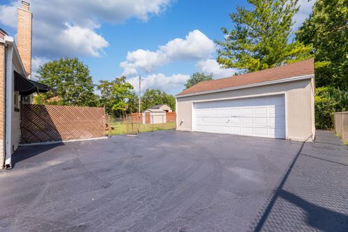 6856 W Crandall Ave, Worth, IL, 60482-1429 | Card Image