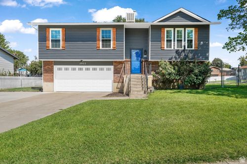 2922 W 5825 S, Roy, UT, 84067-1131 | Card Image