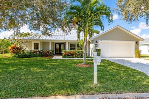 128 35th Sq Sw, Vero Beach, FL, 32968-3100 | Card Image