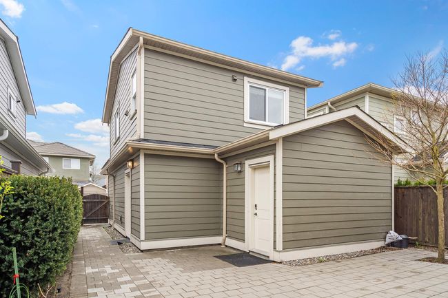 7186 Railway Avenue, House other with 5 bedrooms, 4 bathrooms and 2 parking in Richmond BC | Image 15