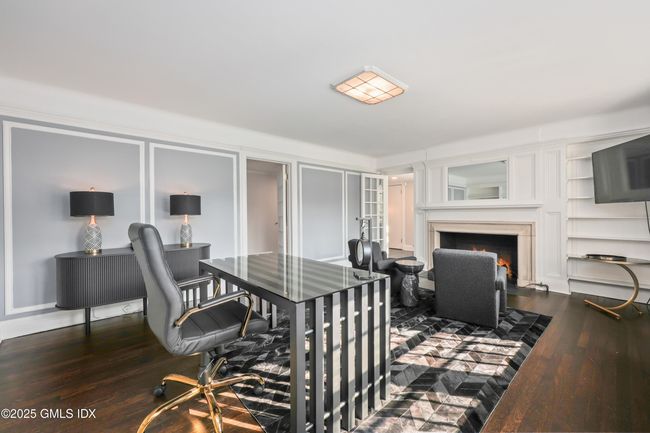 Office | Image 18