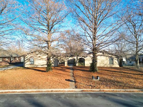 a-and-b-109 Sieville Ave, COLUMBIA, MO, 65203-3765 | Card Image