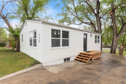 726 Willsie Ave, Rapid City, SD, 57701-4918 | Card Image