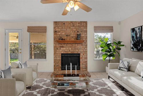 7801 Callbram Ln, Austin, TX, 78736-3111 | Card Image