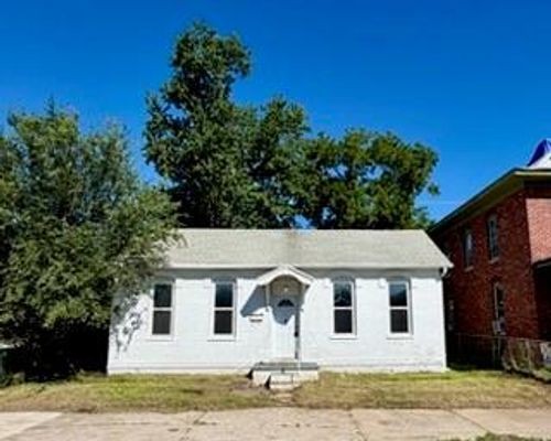 1814 Saint Joseph Ave, Saint Joseph, MO, 64505-2638 | Card Image