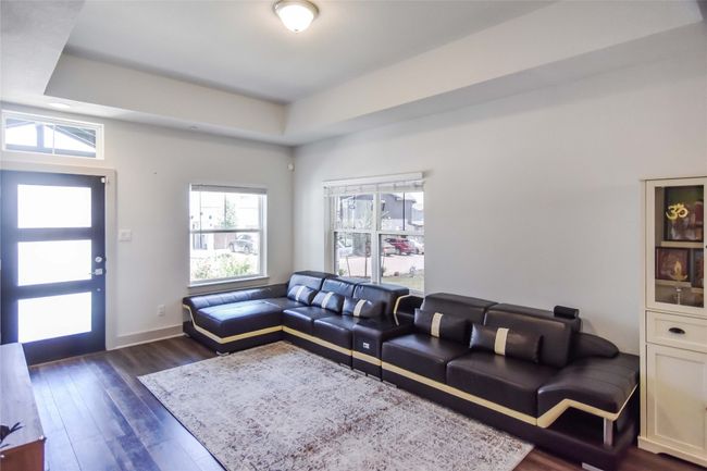 2252 Local Rebel Loop, Townhouse with 3 bedrooms, 3 bathrooms and 2 parking in Leander TX | Image 7