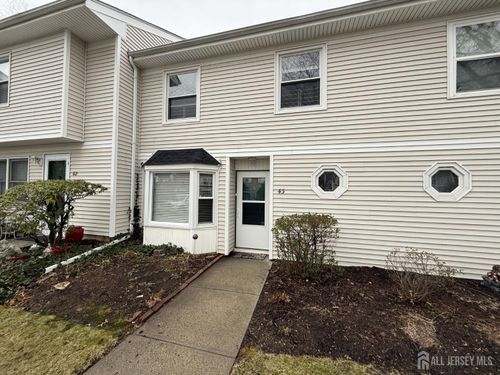 43 Dallenbach Ln, East Brunswick, NJ, 08816-5684 | Card Image