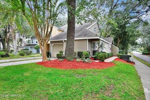 3549 Chestnut Hill Ct, Jacksonville, FL, 32223-7804 | Card Image