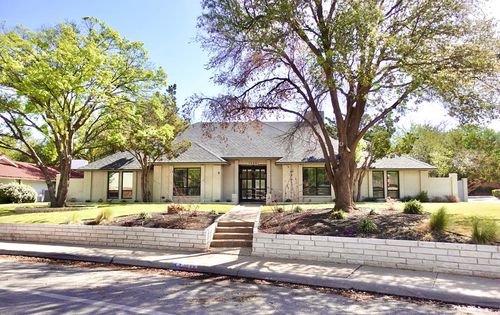 3900 Godfrey St, Midland, TX, 79707-4441 | Card Image