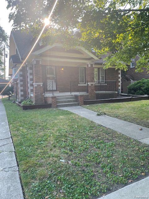Warwick St, Detroit, MI 48223