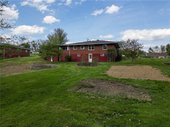 715 Lincoln Ave, House other with 2 bedrooms, 1 bathrooms and 1 parking in Bentleyville PA | Image 23