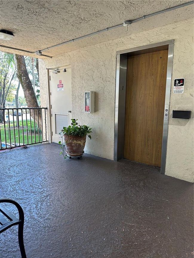 APT-202 - 6701 N University Dr, Condo with 2 bedrooms, 2 bathrooms and null parking in Tamarac FL | Image 5