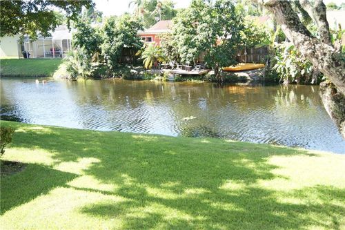 3579-3781 Cocoplum Cir, Coconut Creek, FL, 33063-5937 | Card Image