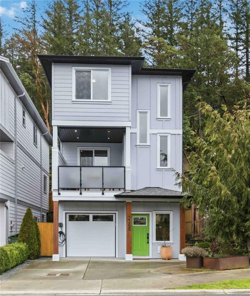 3365 Sanderling Way, Langford, BC, V9C0M8 | Card Image