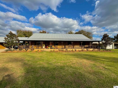 8 Poverty Point Pkwy, Delhi, LA, 71232-5701 | Card Image