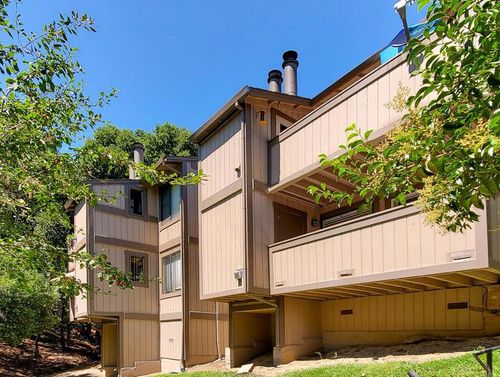 33 Clay Ct, Novato, CA, 94949-6669 | Card Image