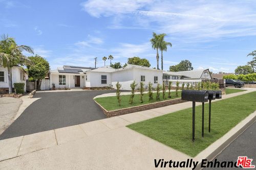 9959 Wisner Ave, Mission Hills, CA, 91345-3034 | Card Image