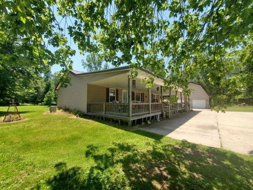 965 Saganing Rd, Bentley, MI, 48613-9698 | Card Image