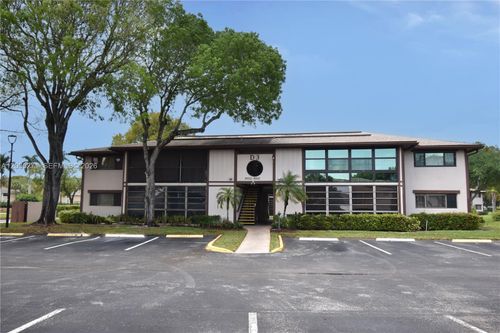 112-9955 N Belfort Cir, Tamarac, FL, 33321-1800 | Card Image