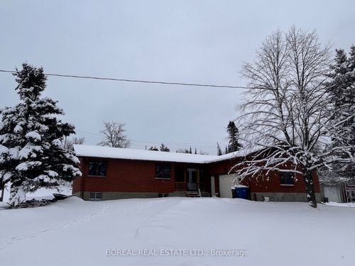 298 5th Ave, Cochrane, ON, P0L1C0 | Card Image