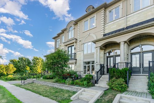 32 Av Grand Trunk, Vaughan, ON, L6A0X8 | Card Image