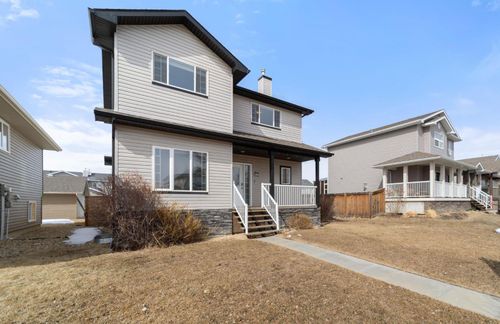 2506 57 St, Camrose, AB, T4V1V6 | Card Image