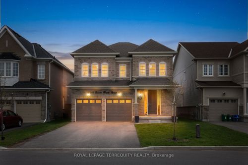 215 Ronald Hooper Ave, Bowmanville, ON, L1C7E1 | Card Image