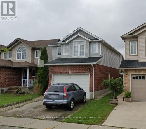 965 Copper Leaf Cres, Kitchener, ON, N2E3W3 | Card Image